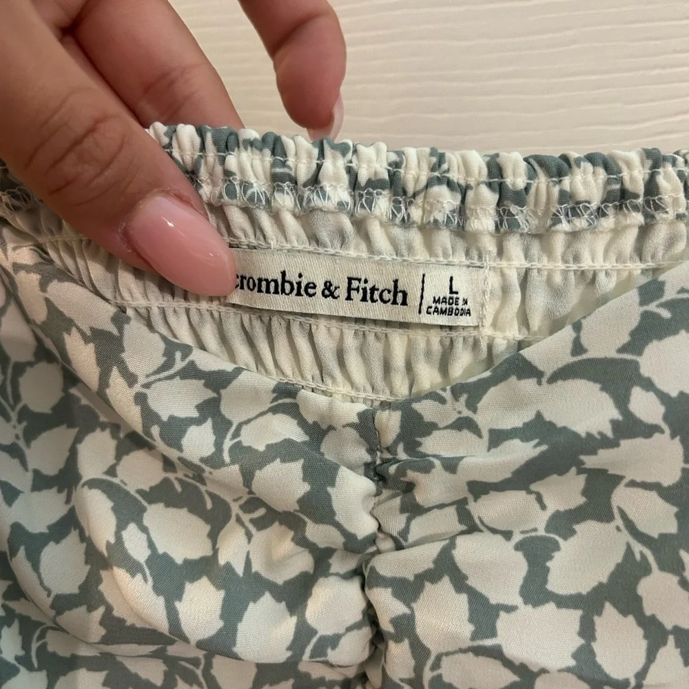 Abercrombie & Fitch Green Leaf Print Mini Dress - Picture 3 of 3